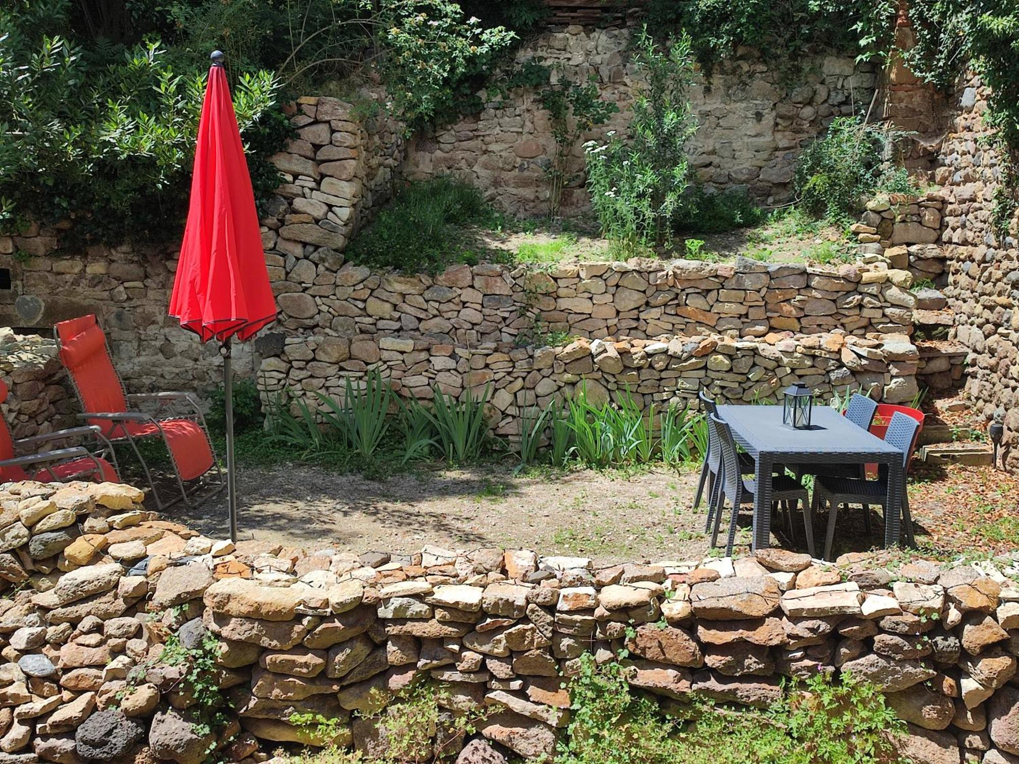 Les Insolites De Champeix Kültér fotó